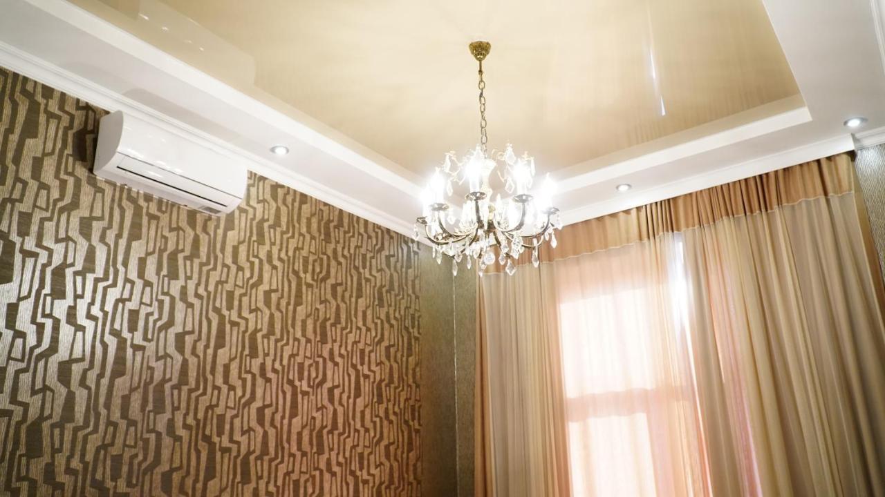 Апартаменты ALINA'S ROOM Кутаиси Экстерьер фото